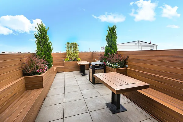 Rented by City View Living | media 75