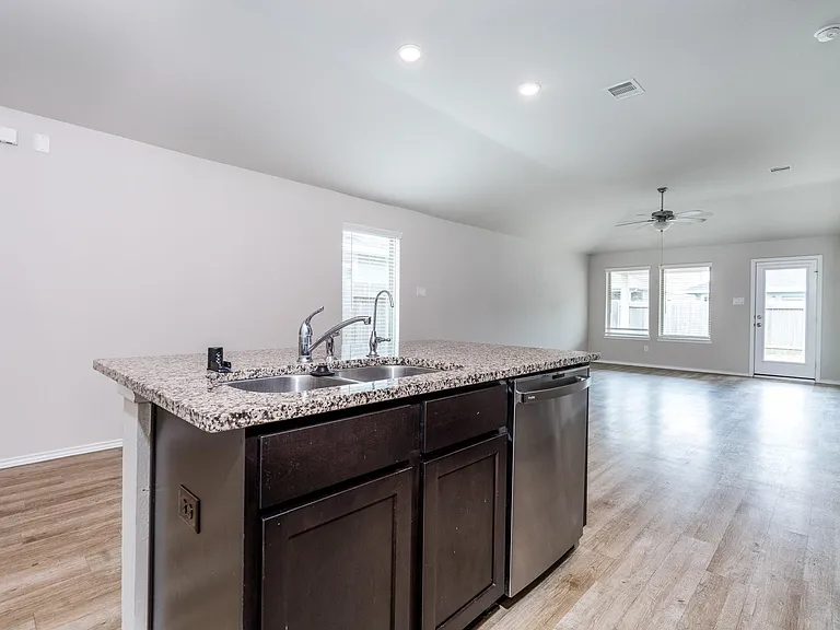 21651 Buttonsage Ln — Photo 5
