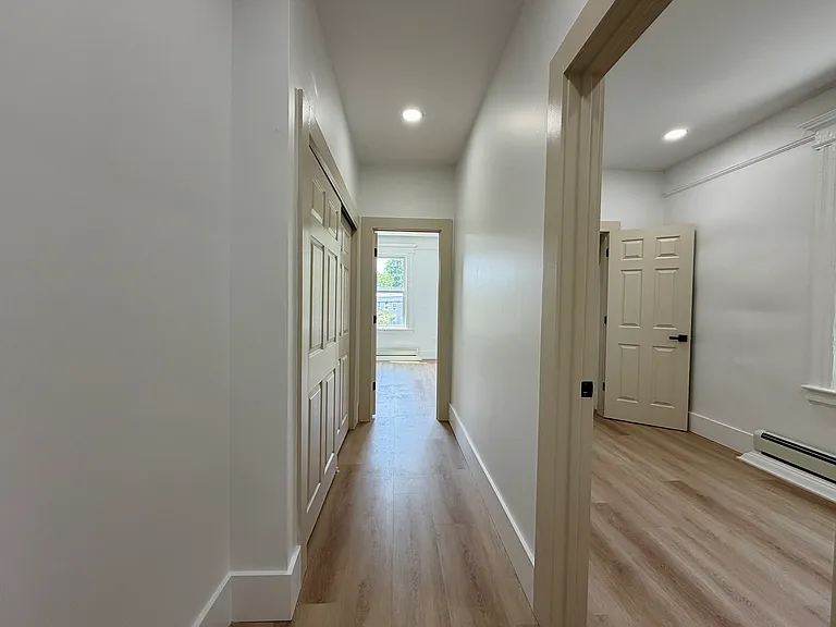 57 Tappan St #2L — Photo 7