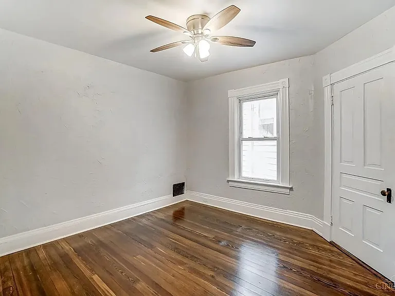 2312 Norwood Ave — Photo 19