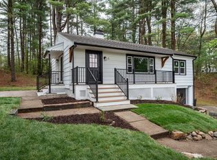 9 Bridge St, Medfield, MA 02052