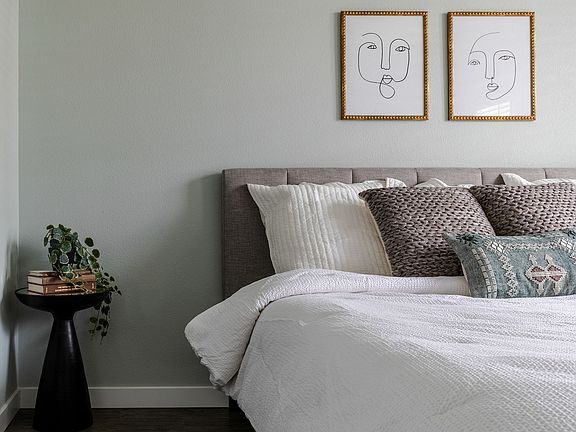 Lift at Jordan Creek Bedroom