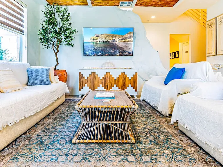 Passagio Lago Way — Photo 44