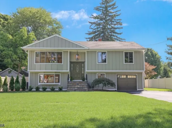 4 4th Street, Pequannock Twp., NJ 07440
