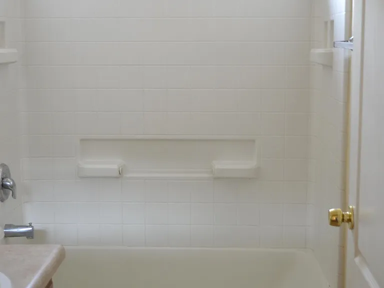 2446 E Calle Pelicano — Photo 12