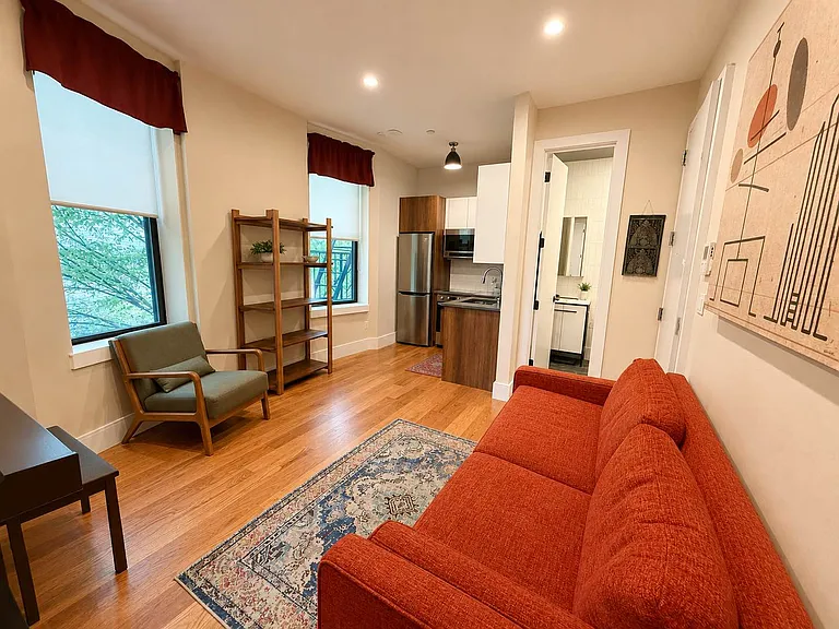 1082 Madison St #3 — Photo 1