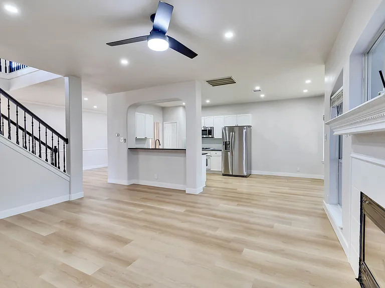 10108 Andora Dr — Photo 8