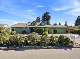 180 - 178 Barrio Way, Windsor, CA 95492