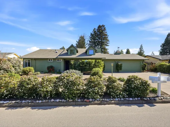 180 - 178 Barrio Way, Windsor, CA 95492