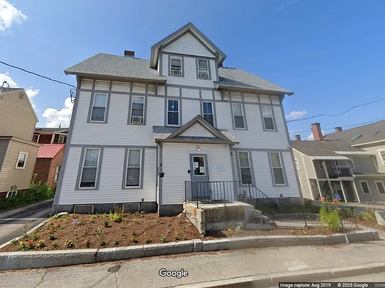 46 Fayette St #1 — Photo 11