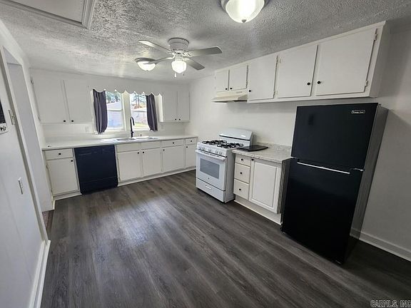 5th image of 417 Flowers Ln