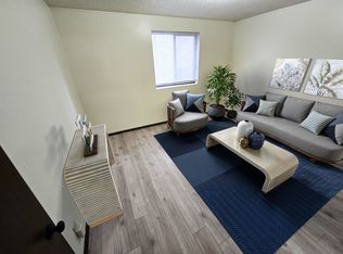 1016 G St #8, Lincoln, NE 68508