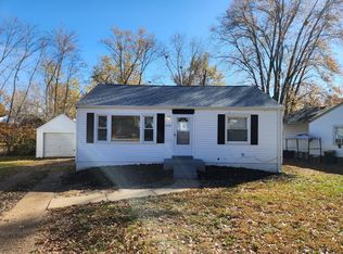1938 Larch Dr, Saint Louis, MO