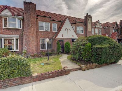 17964 Anderson Rd, Jamaica, NY, 11434