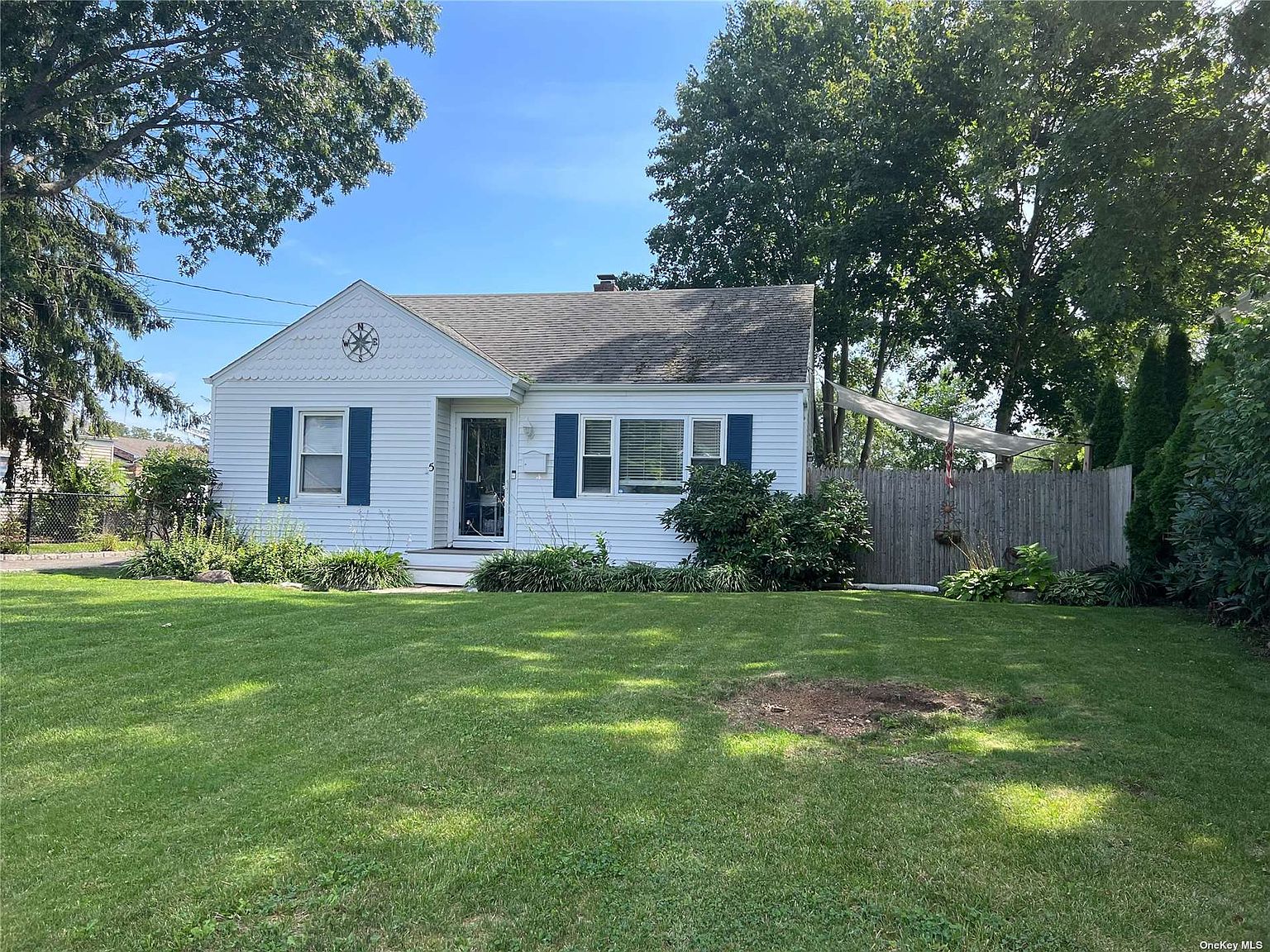 5 Yonda Dr, Sayville, NY 11782 Zillow