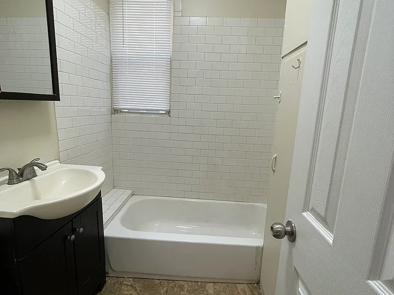 17 Van Nostrand Ave #3 — Photo 7