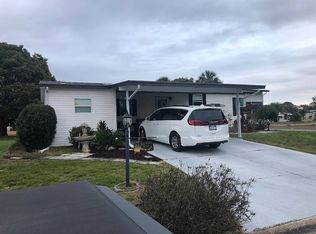 1250 Lake Dr #A21, Grand Island, FL 32735