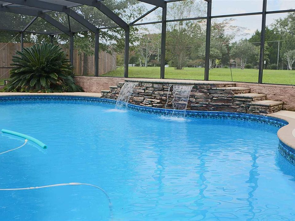 1550 Twin Pines Cir, Cantonment, FL 32533 Zillow