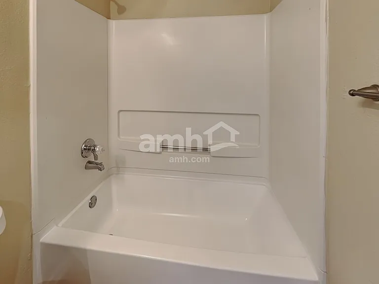 9254 Village Brown — Photo 16