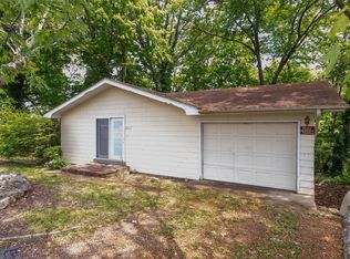 805 Lonedell Rd, Arnold, MO 63010
