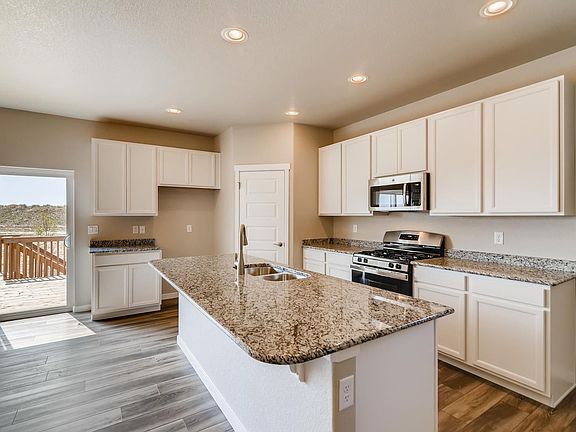 4th image of 1825 Holloway Dr