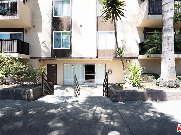 4th image of 433 S Manhattan Pl Unit 108