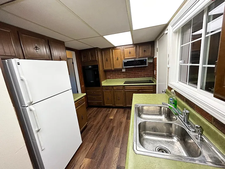 3602 Hazelwood St — Photo 4