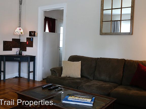 2nd image of 107 Lawrence St #2