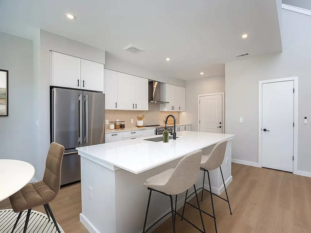 Avalon Brier Creek — Photo 4