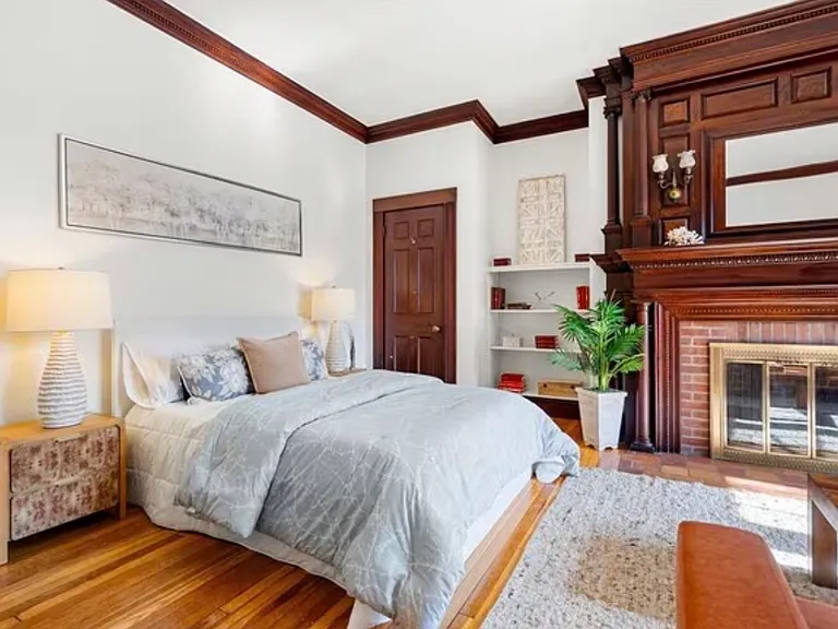 21 Chauncy St — Photo 3