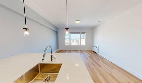 2nd image of 2110 Jackson St APT 504