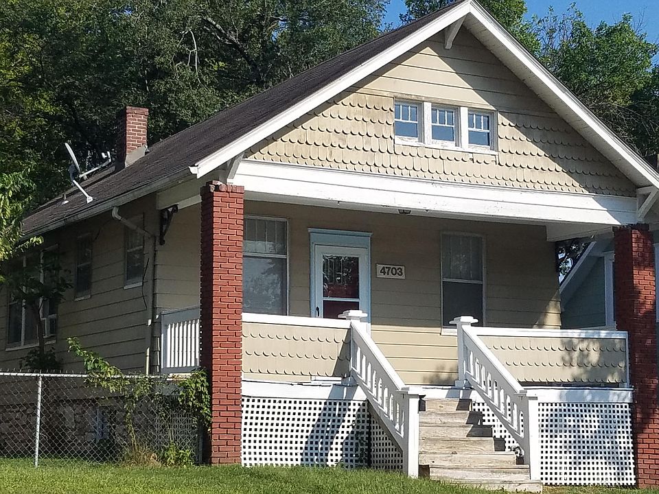 Large Front Porch/Off-Street Parking