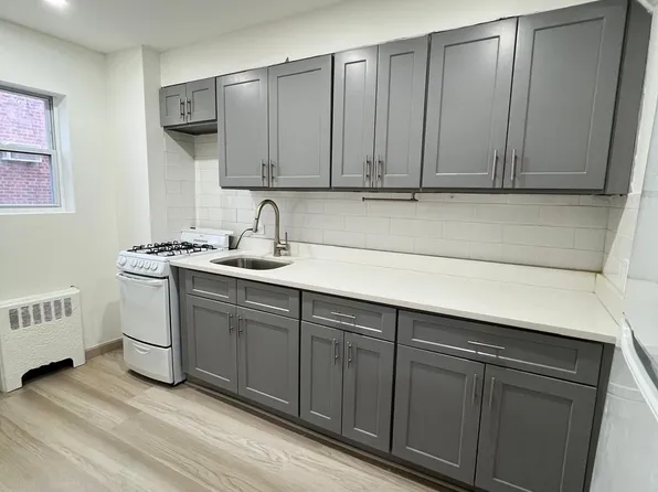 60-57 59th Avenue image 6 of 9