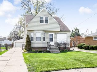 1411 Dartmoor Ave, Parma, OH 44134