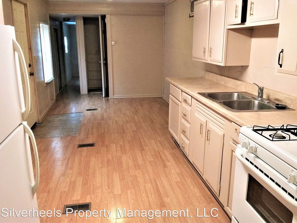 1st image of 833 2nd St Lot 6