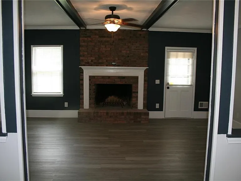 2075 Pinewood Dr — Photo 7
