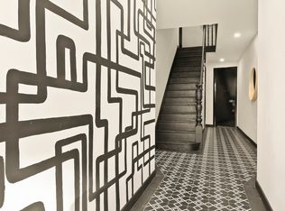 2559 35th St APT 2L, Astoria, NY 11103