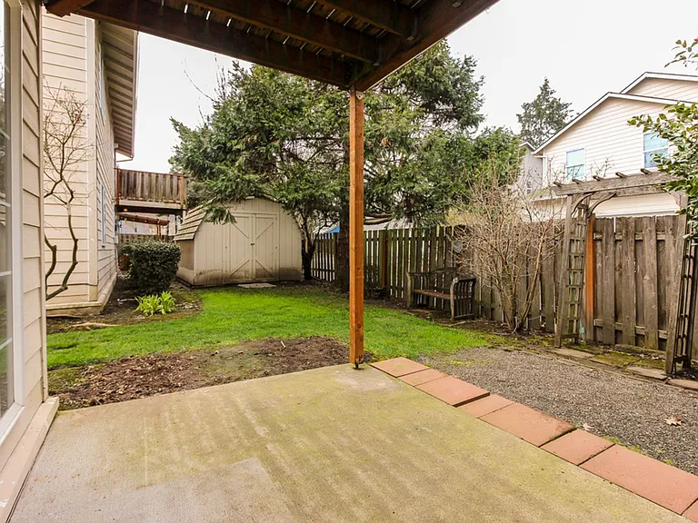 2739 SW Jasmine Pl — Photo 15