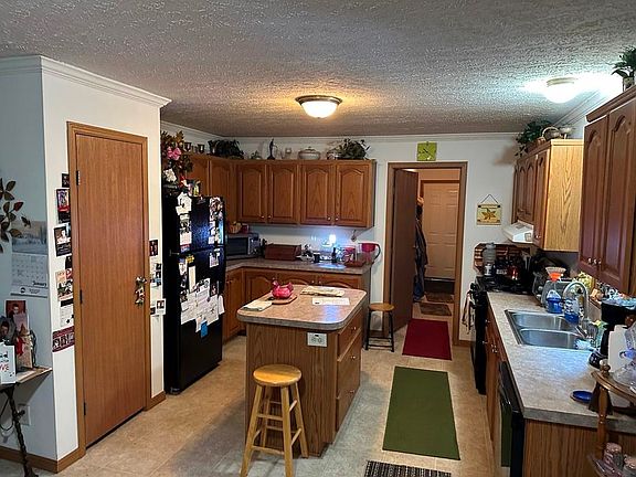 2nd image of 7894 Springwood Lake Rd