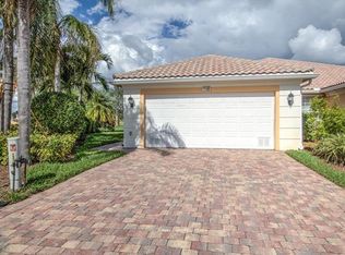 7195 Marconi Ct, Naples, FL 34114