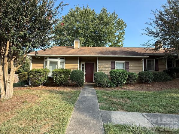 8317 Summerglen Cir