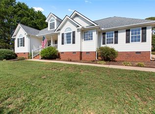 103 Briar Rdg, Liberty, SC 29657