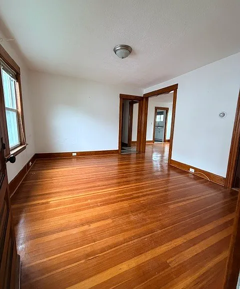 84 Putnam St — Photo 2