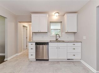 4201 Seaforth Dr, Charlotte, NC 28205