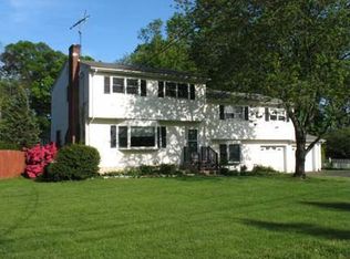 2 Windmere Path, Trenton, NJ 08690