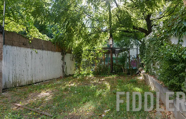 Rented by Fiddler Realty | media 8