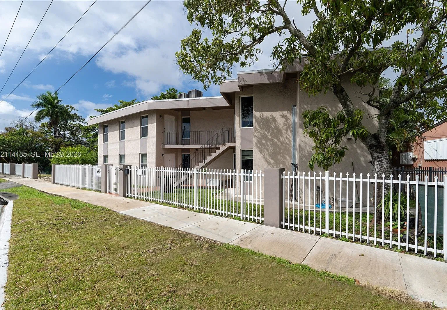 Carlile Terrace — Photo 1