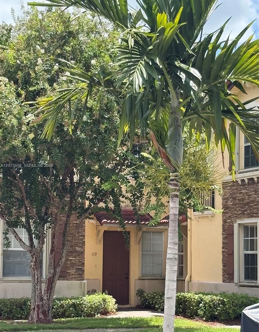 Villas At Carmel Condo No — Photo 3