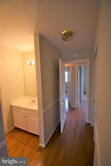 8243 Cedar Landing Ct — Photo 25