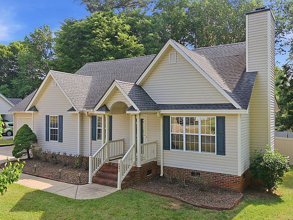 3rd image of 1691 Deerwalk Drive